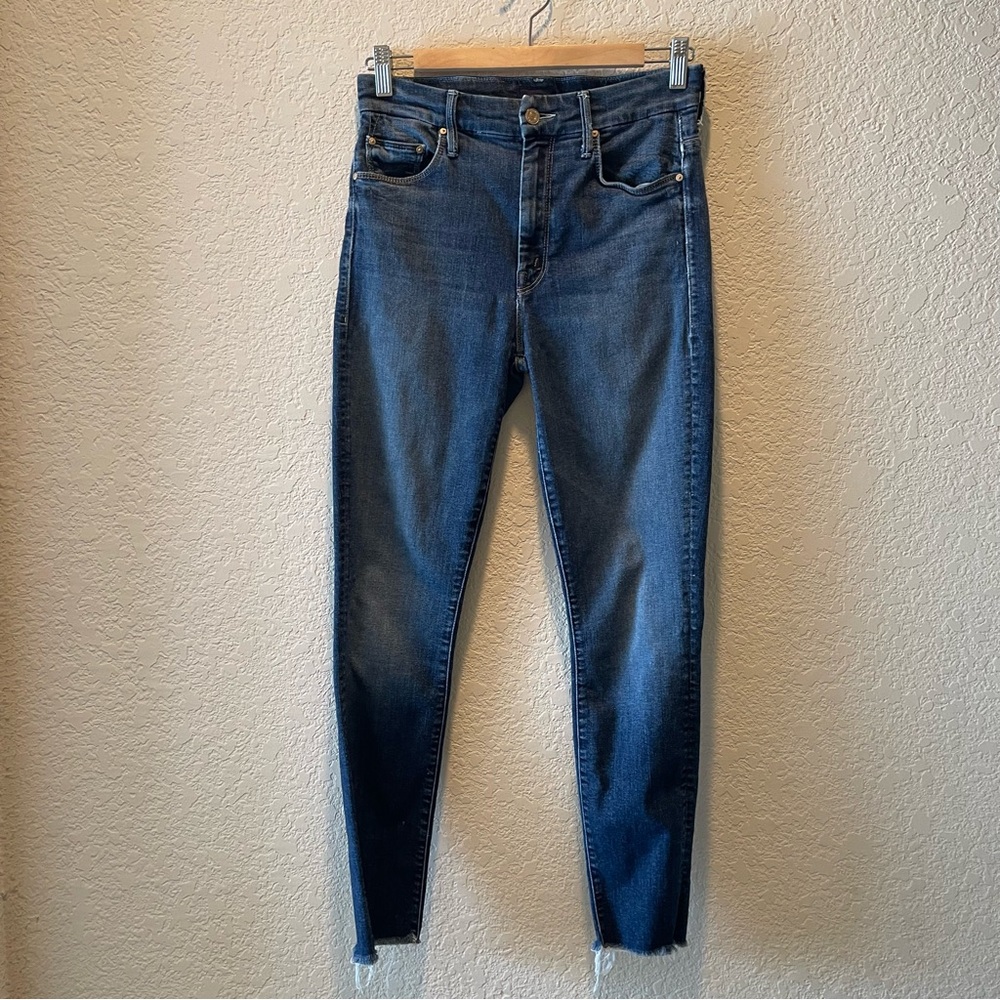 MOTHER “High Waisted Looker Ankle Fray” in the color On the Edge jeans, 26